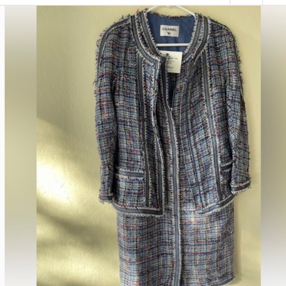 Like new Chanel Fantasy tweed jacket and dress set - Picture 1 of 12